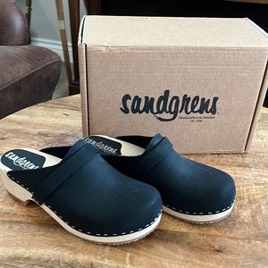Sandgren Tokyo Clogs